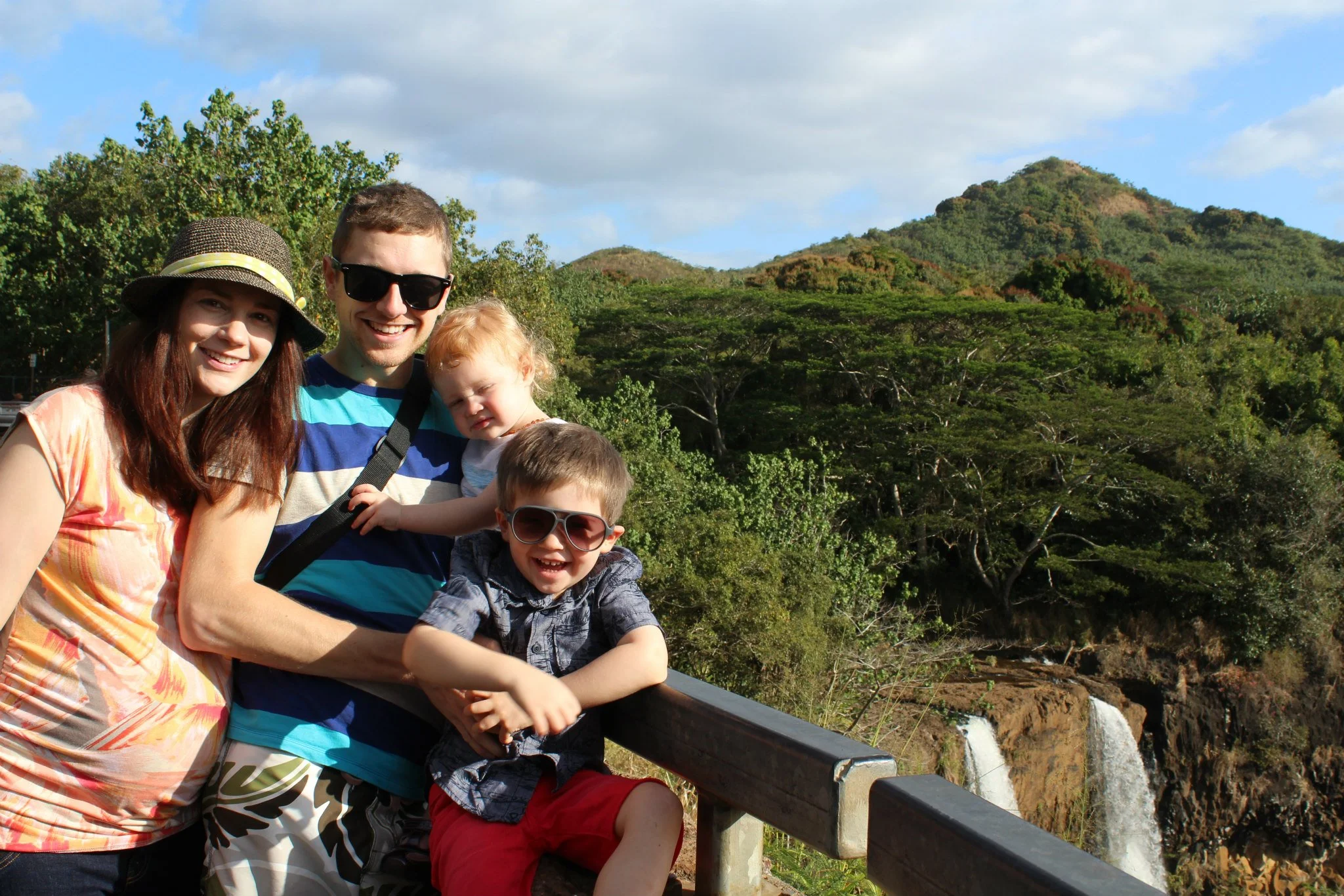 Family picture at Wailua Falls 